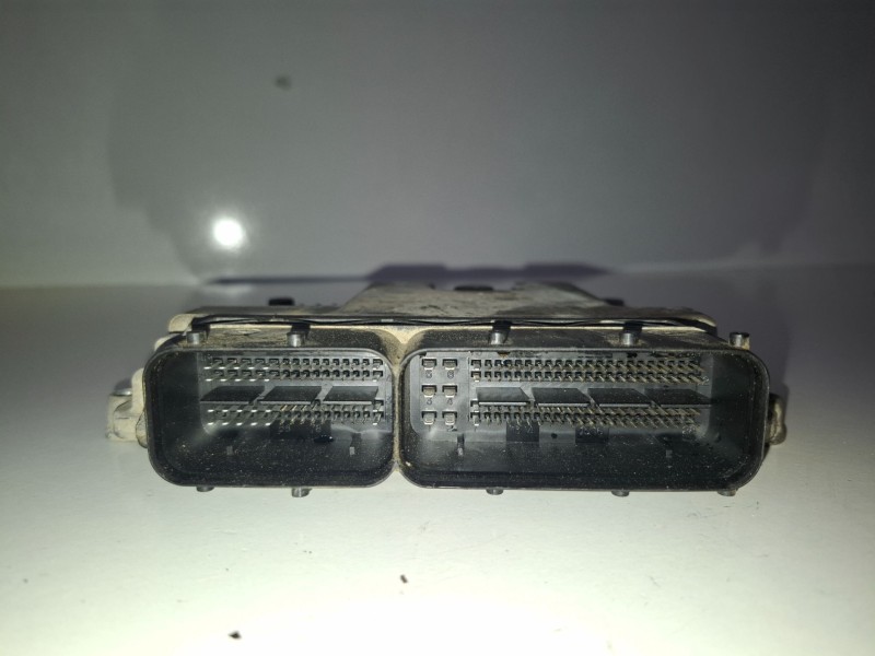 Recambio de centralita motor uce para hyundai i30 (fd) d4fb referencia OEM IAM 0281014291  