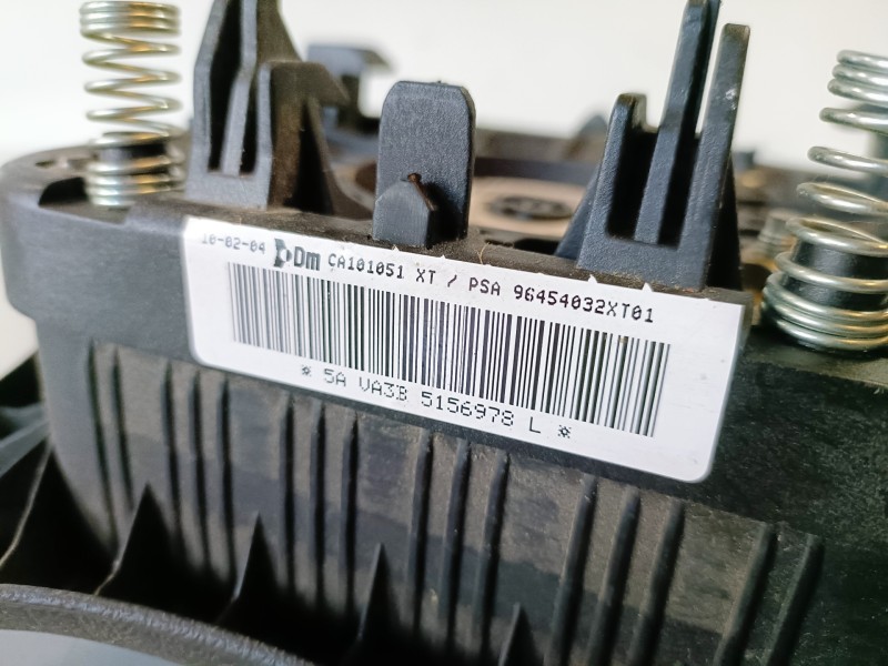 Recambio de airbag delantero izquierdo para citroen berlingo rhy referencia OEM IAM 96454032XT  