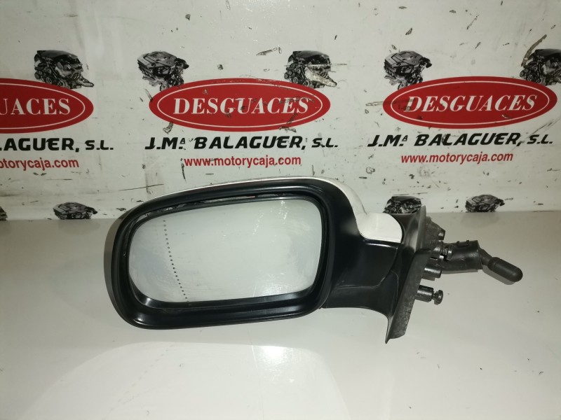 Recambio de retrovisor izquierdo para peugeot 307 (s1)(04.2001) 8hz referencia OEM IAM   