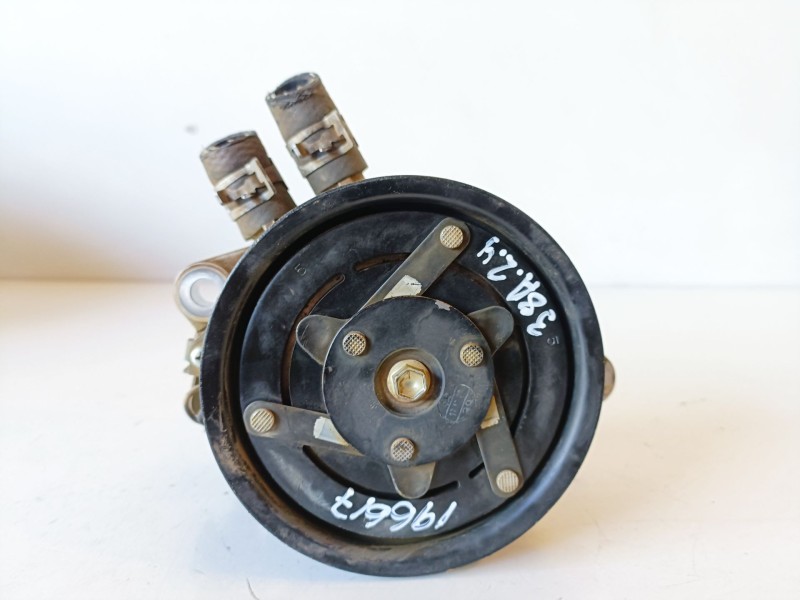 Recambio de bomba agua para toyota hilux (gun1) 2gdftv referencia OEM IAM 4181000040  
