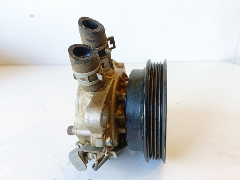 Recambio de bomba agua para toyota hilux (gun1) 2gdftv referencia OEM IAM 4181000040  