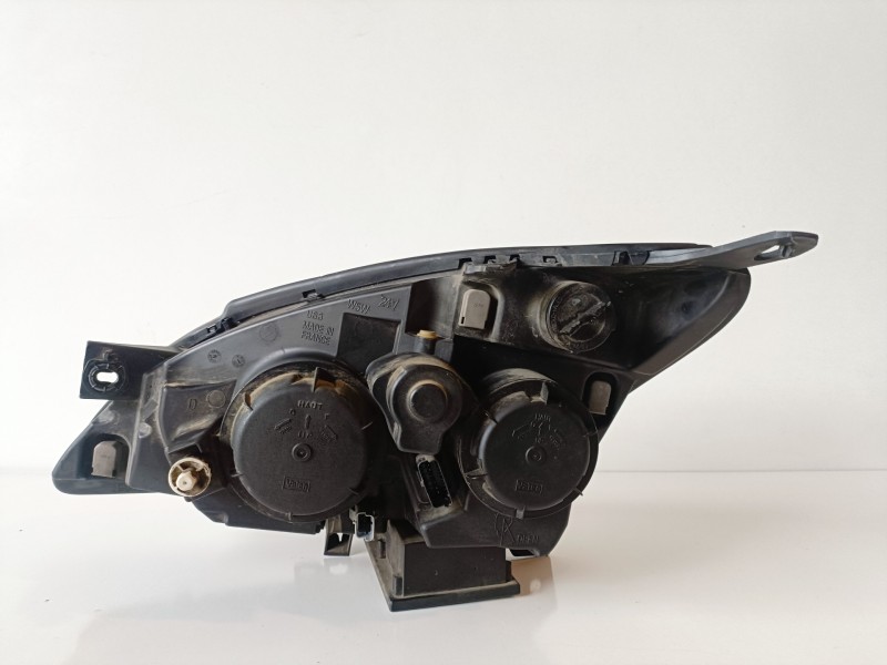 Recambio de faro derecho para citroen c5 berlina 4hx referencia OEM IAM 9644275280  