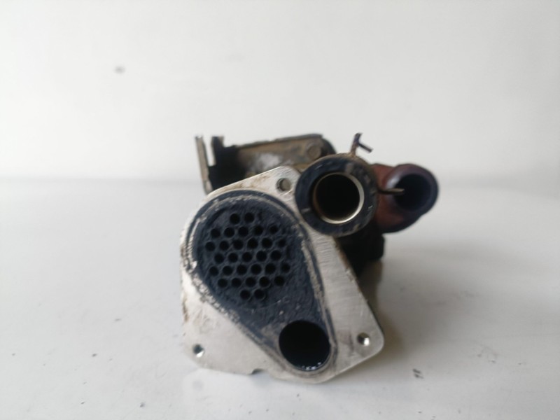 Recambio de enfriador egr para dacia duster i k9k856 referencia OEM IAM 147355713R  