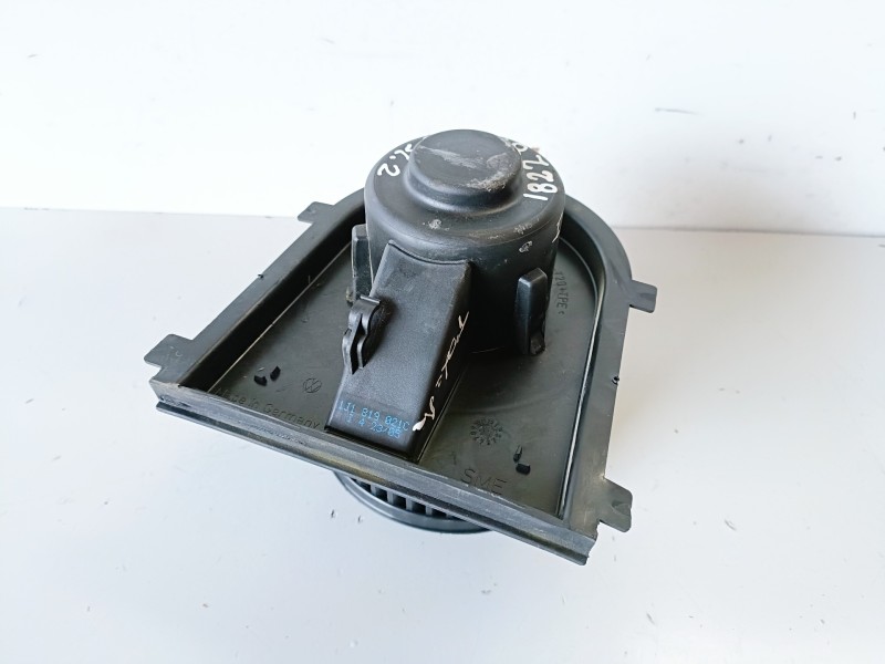Recambio de ventilador calefaccion para seat leon (1m1) axp referencia OEM IAM 1J1819021C  