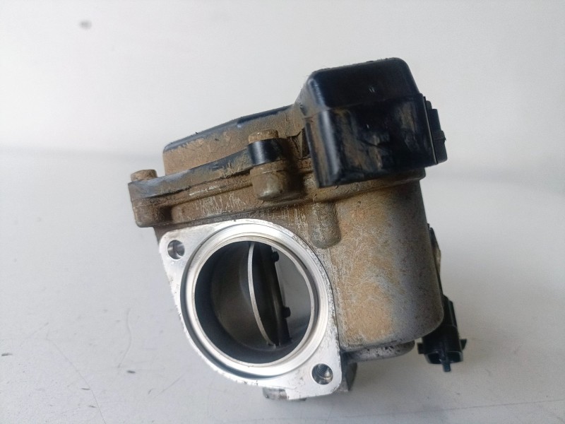 Recambio de caja mariposa para dacia duster i k9k856 referencia OEM IAM 161A05457R  
