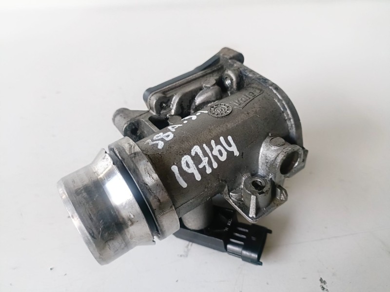 Recambio de caja mariposa para dacia duster i k9k856 referencia OEM IAM 161A05457R  