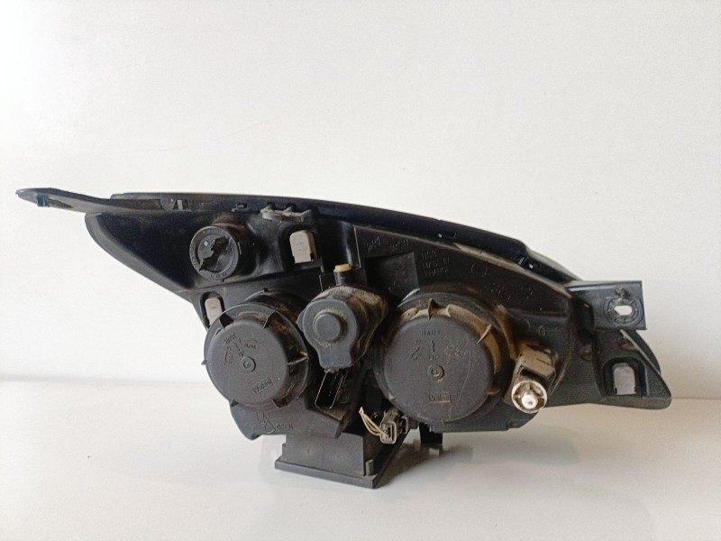 Recambio de faro izquierdo para citroen c5 berlina 4hx referencia OEM IAM 9644275380  