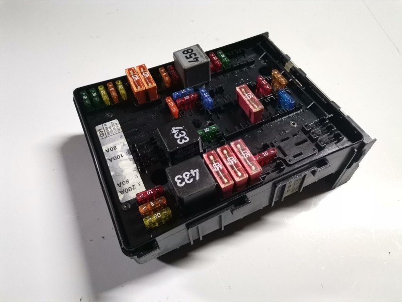 Recambio de caja reles / fusibles para volkswagen golf v (1k1)(10.2003) bkc referencia OEM IAM 1K0937124K  