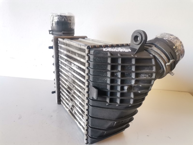Recambio de intercooler para seat leon (1m1) asv referencia OEM IAM 1J0145803F  