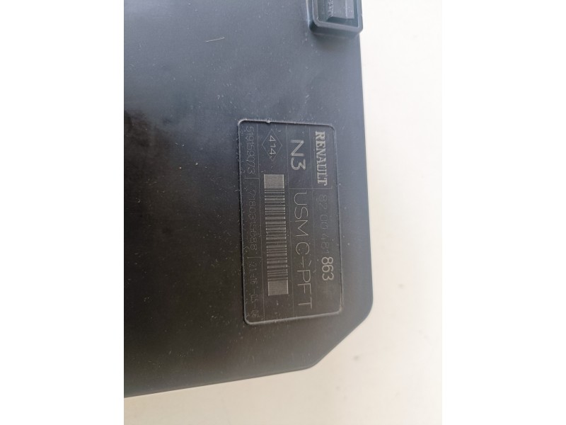 Recambio de caja reles / fusibles para renault scenic ii (jm) m9r700 referencia OEM IAM 8200481863F  