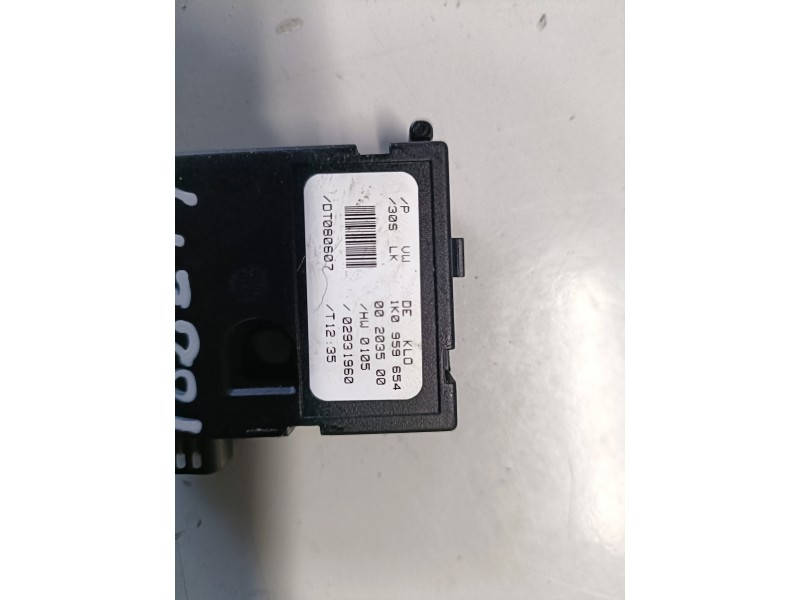 Recambio de sensor para volkswagen golf v (1k1)(10.2003) bkc referencia OEM IAM 1K0959654  