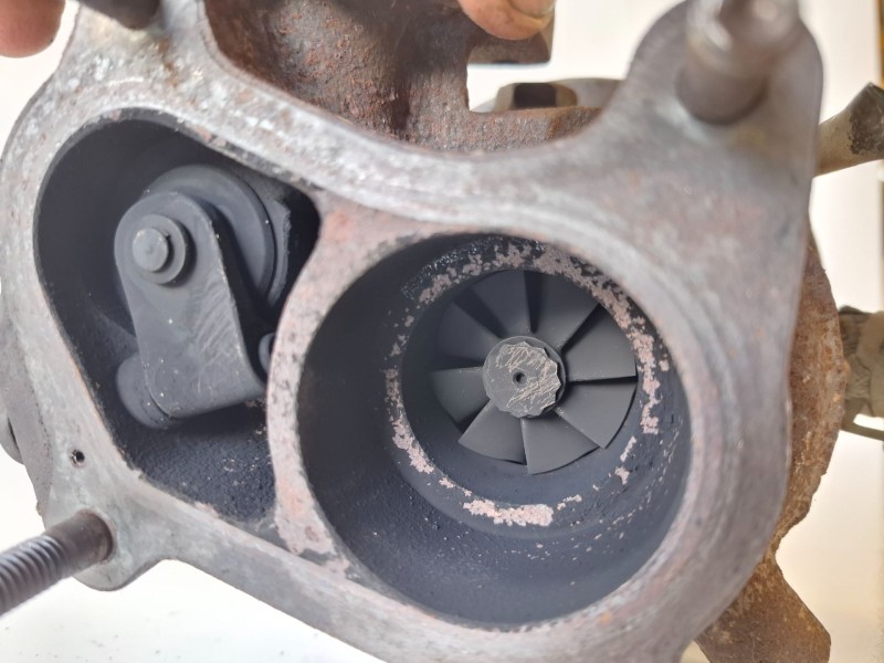 Recambio de turbocompresor para kia carnival ii (fl) j3 referencia OEM IAM 282004X300  