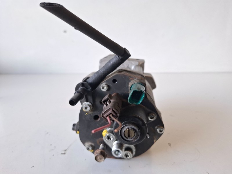 Recambio de bomba inyeccion para kia carnival ii (fl) j3 referencia OEM IAM 331004X700  
