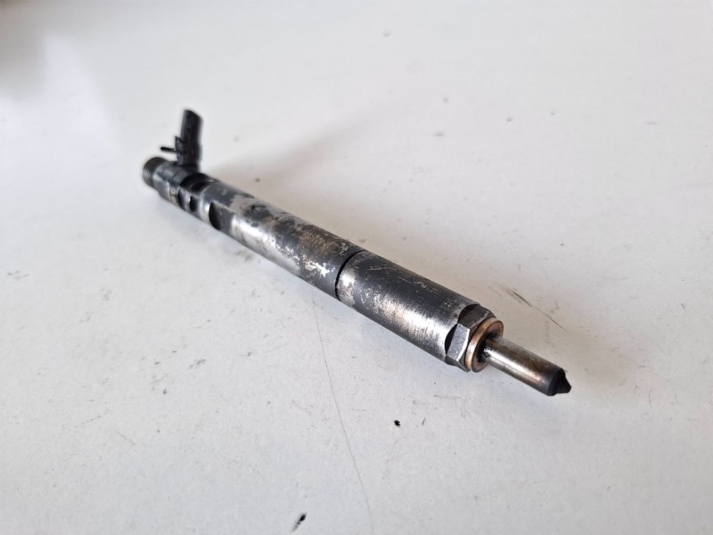 Recambio de inyector para kia carnival ii (fl) j3 referencia OEM IAM   
