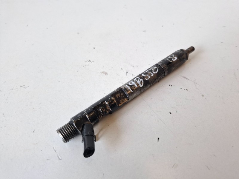 Recambio de inyector para kia carnival ii (fl) j3 referencia OEM IAM   