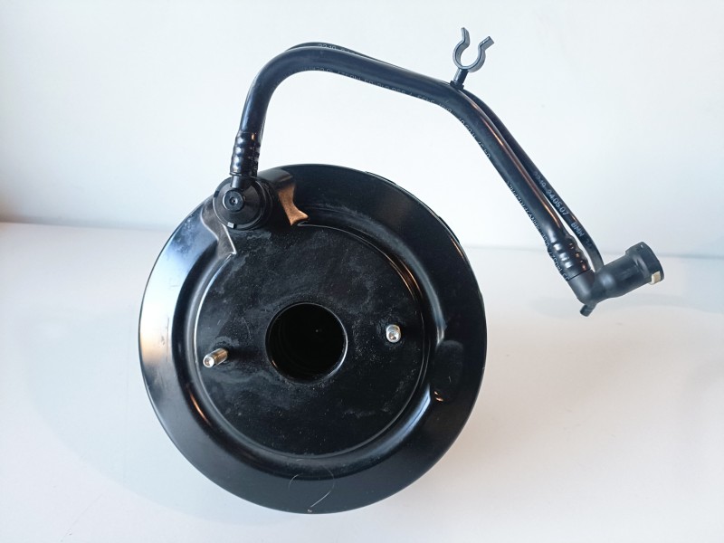 Recambio de servofreno para bmw serie 1 berlina (e81/e87) n47d20a referencia OEM IAM 29677592901  