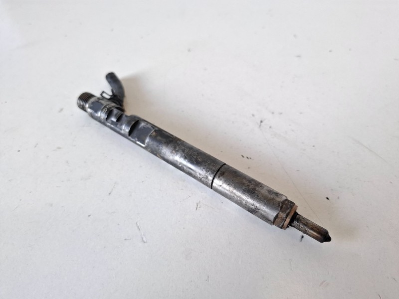 Recambio de inyector para kia carnival ii (fl) j3 referencia OEM IAM   