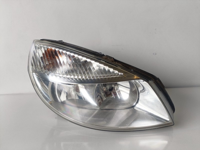 Recambio de faro derecho para renault scenic ii (jm) m9r700 referencia OEM IAM   