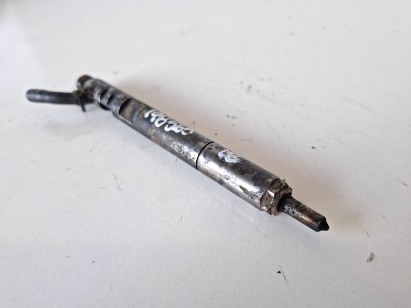 Recambio de inyector para kia carnival ii (fl) j3 referencia OEM IAM   