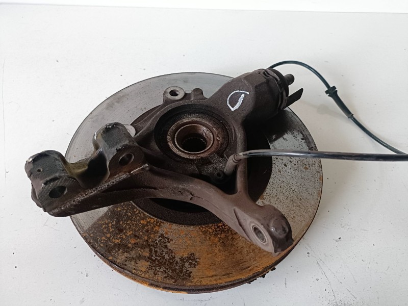 Recambio de mangueta delantera derecha para peugeot partner furgón 9h06 / 9hn referencia OEM IAM   