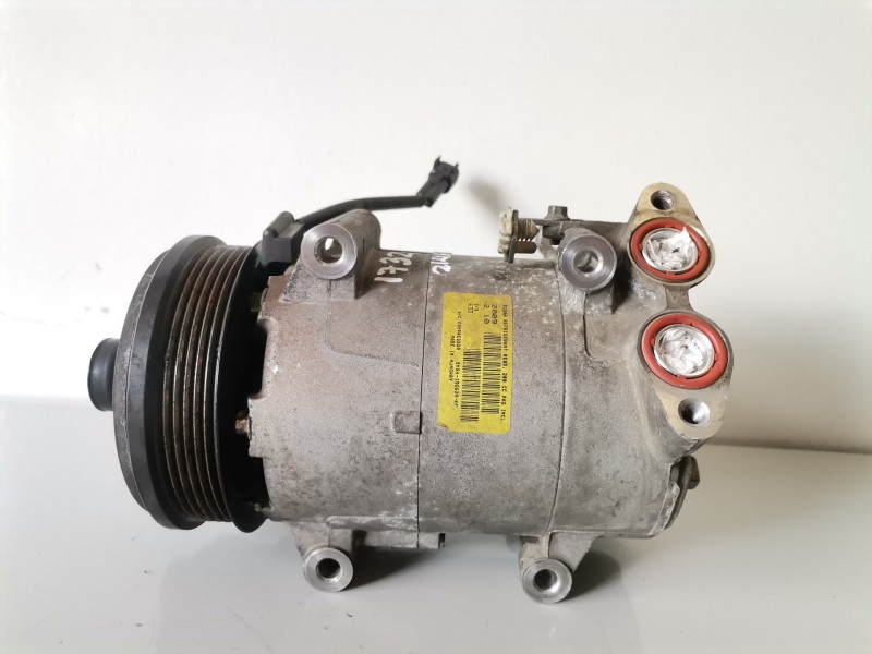 Recambio de compresor aire acondicionado para ford focus berlina (cb4) g8db referencia OEM IAM 3M5H19D629KF  