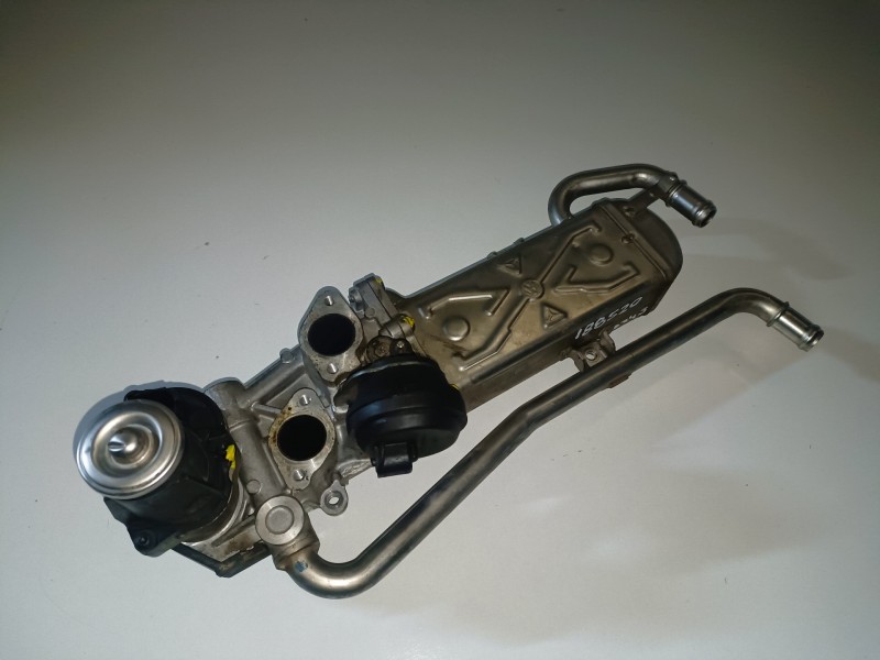Recambio de enfriador egr para seat ibiza berlina (6j5) cayb referencia OEM IAM 03L131512BH  