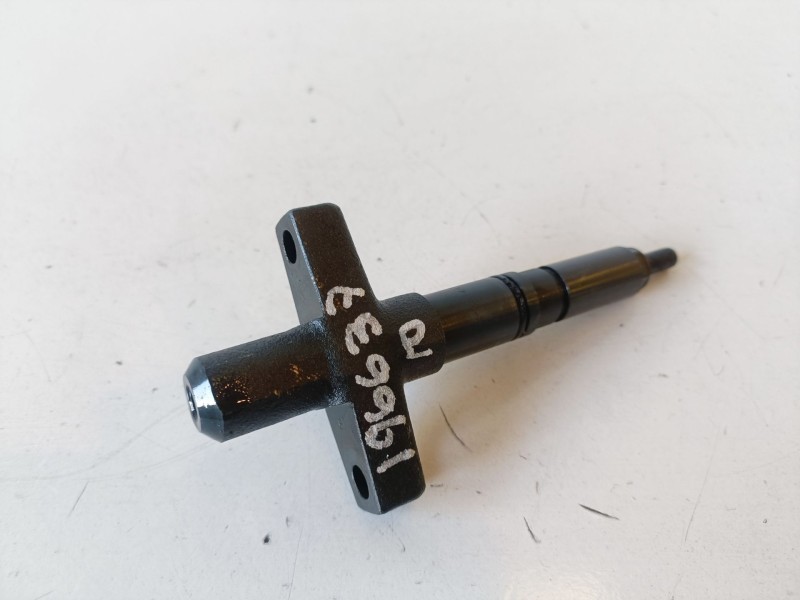Recambio de inyector para mitsubishi montero (v60/v70) 4m41 referencia OEM IAM 092Z484410  