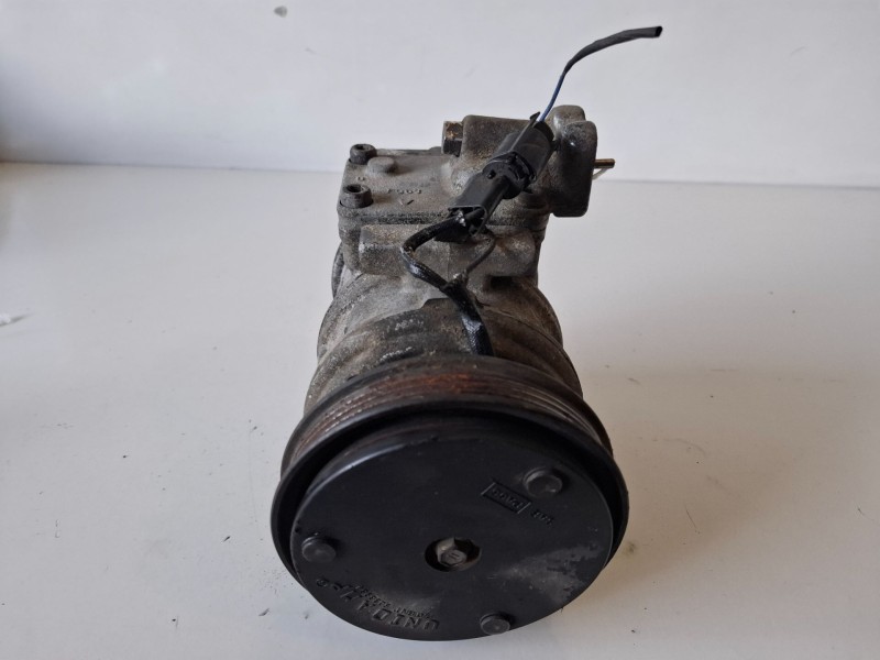 Recambio de compresor aire acondicionado para kia carnival ii (fl) j3 referencia OEM IAM 1315012000  