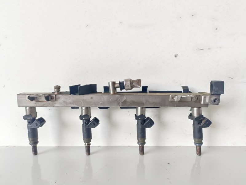 Recambio de rampa inyectora para bmw serie 3 compacto (e46) n42b18a referencia OEM IAM   
