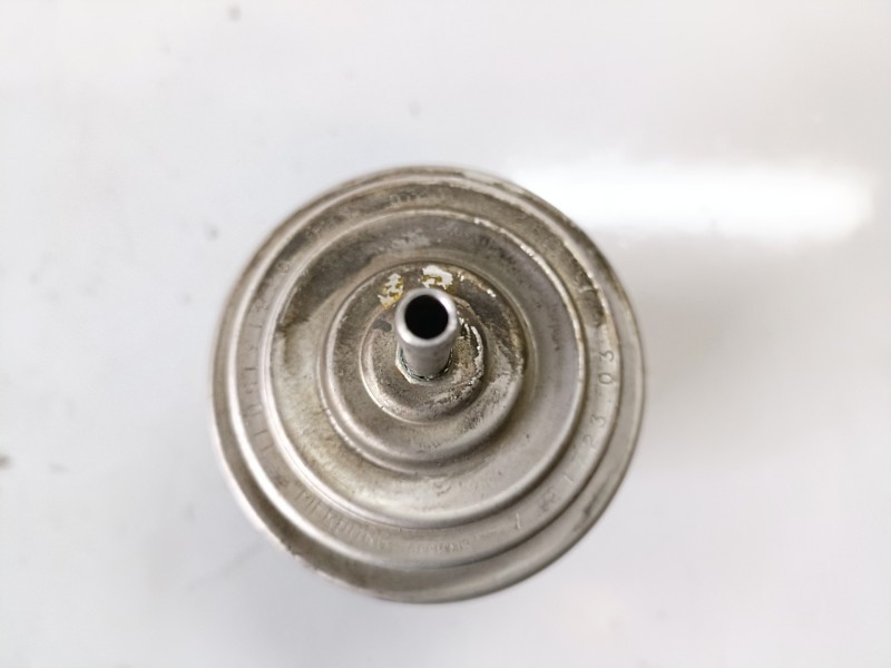 Recambio de valvula egr para volkswagen t4 transporter bus abl referencia OEM IAM 028131501E/72172303  