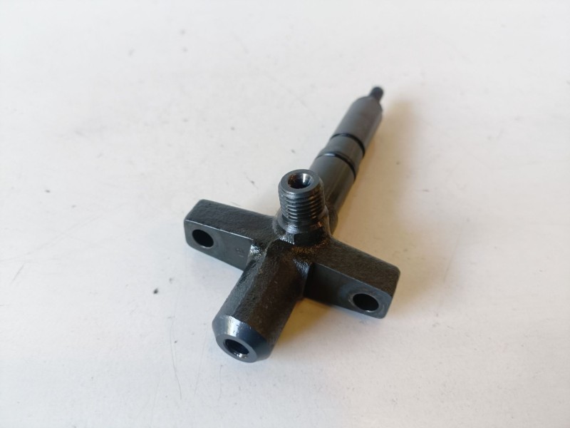 Recambio de inyector para mitsubishi montero (v60/v70) 4m41 referencia OEM IAM 092Z484410  