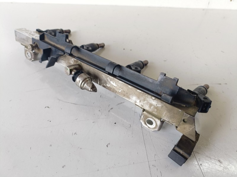 Recambio de rampa inyectora para bmw serie 3 compacto (e46) n42b18a referencia OEM IAM   