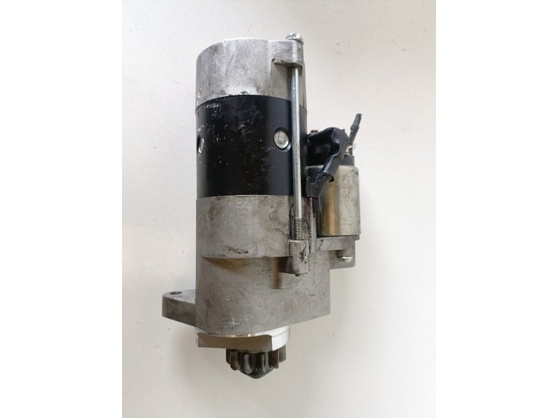 Recambio de motor arranque para nissan cabstar yd25 referencia OEM IAM 114232  