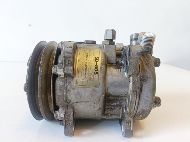 Recambio de compresor aire acondicionado para suzuki samurai (sj413) g13ba referencia OEM IAM 9096  