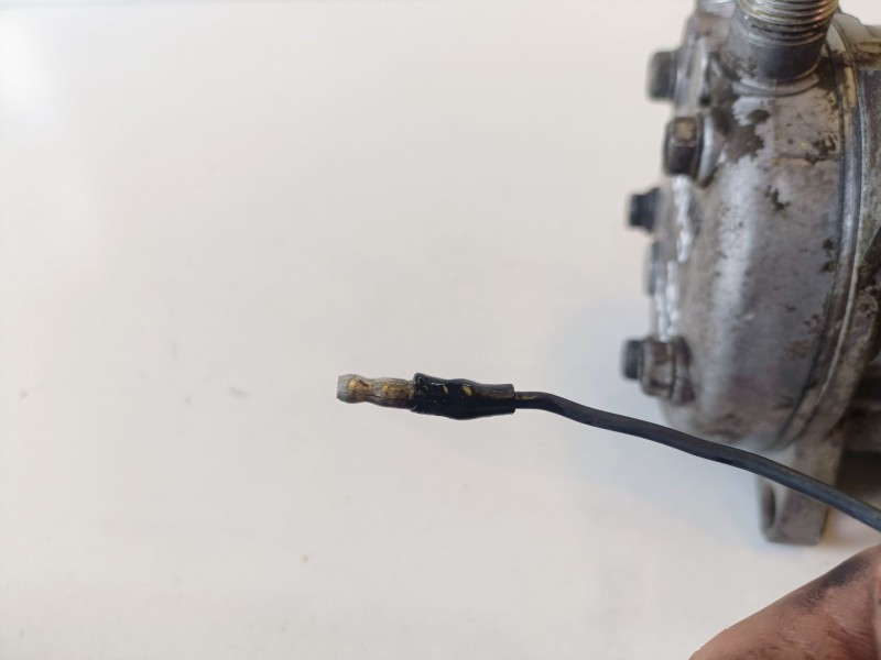 Recambio de compresor aire acondicionado para suzuki samurai (sj413) g13ba referencia OEM IAM 9096  