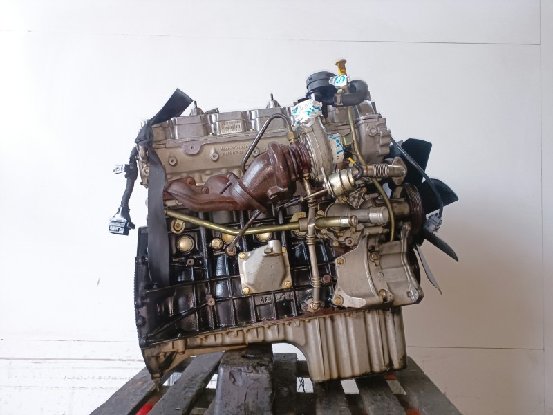 Recambio de motor completo para ssangyong rexton d27dt referencia OEM IAM D27DT  