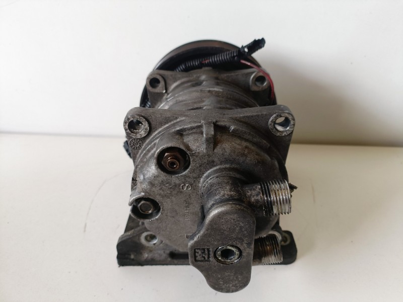 Recambio de compresor aire acondicionado para nissan cabstar yd25 referencia OEM IAM   