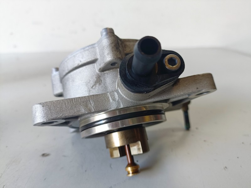 Recambio de depresor freno / bomba vacio para hyundai kona (os) g3lc referencia OEM IAM 2881004075  