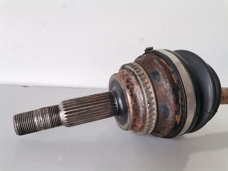 Recambio de transmision delantera derecha para toyota rav4 (a2) 1cdftv referencia OEM IAM   