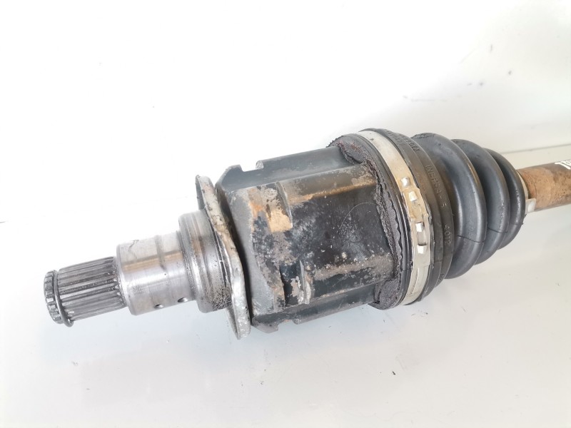 Recambio de transmision delantera izquierda para toyota rav4 (a2) 1cdftv referencia OEM IAM   