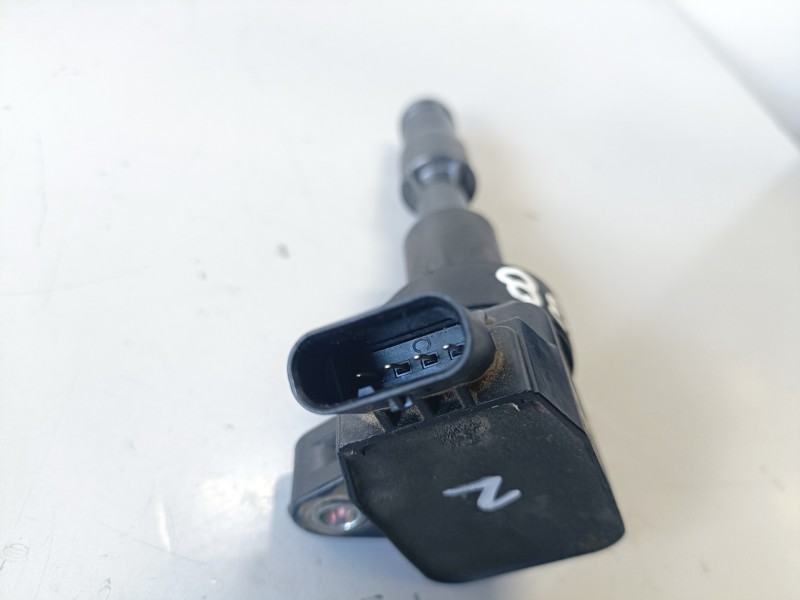 Recambio de bobina encendido para hyundai kona (os) g3lc referencia OEM IAM 2730104110  