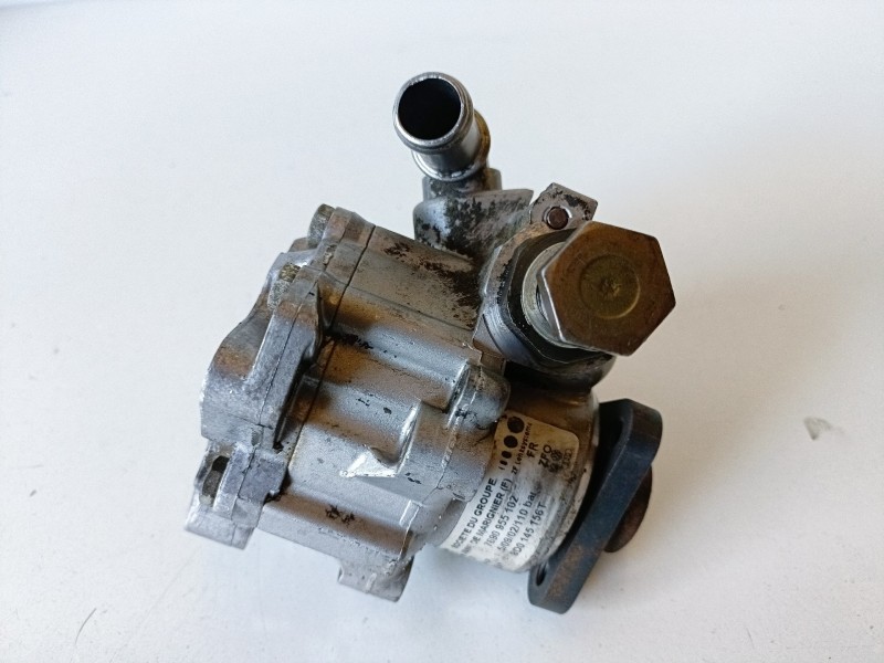 Recambio de bomba direccion para audi a4 avant (8e) avf referencia OEM IAM 7690955102  