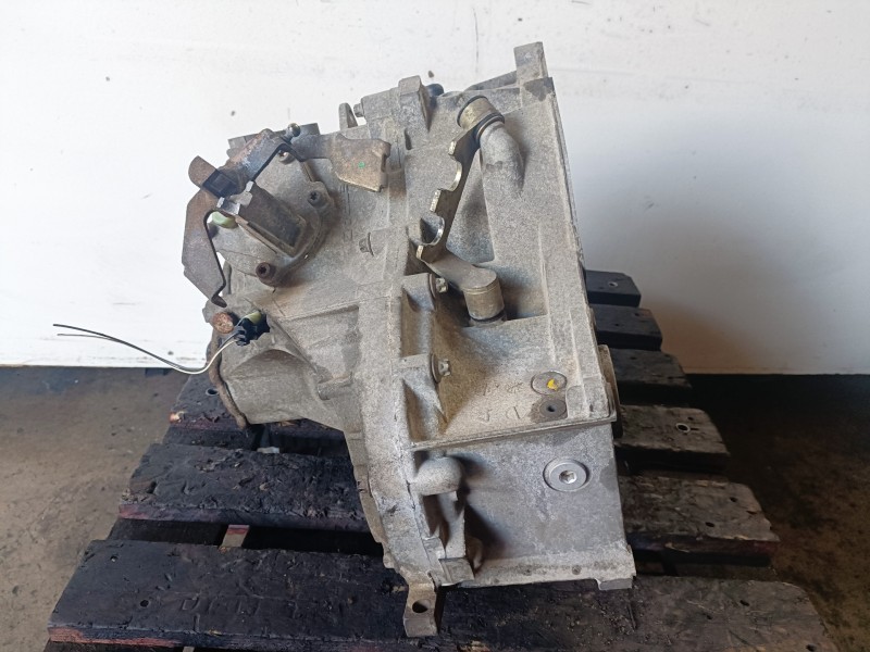 Recambio de caja cambios para opel zafira a y20dth referencia OEM IAM F23AK  