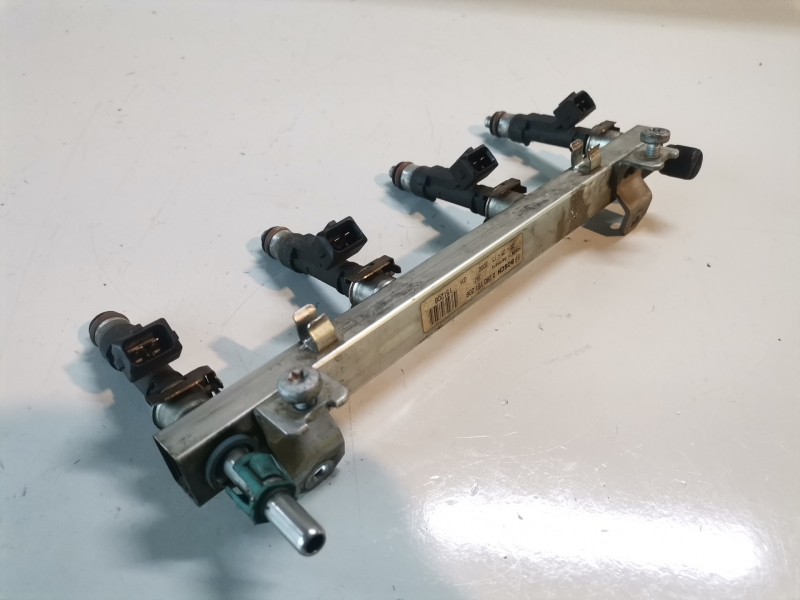 Recambio de rampa inyectora para opel corsa d z14xep referencia OEM IAM 0280151208  