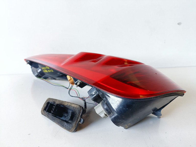 Recambio de piloto trasero izquierdo para ford fiesta (cb1) f6jb referencia OEM IAM   