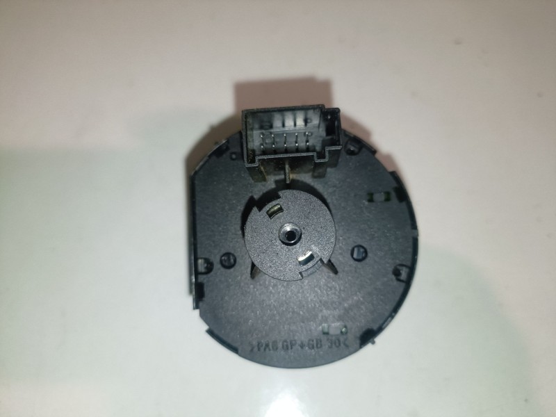 Recambio de mando luces para volkswagen passat variant (3c5) bkp referencia OEM IAM 1K0941431AJ  