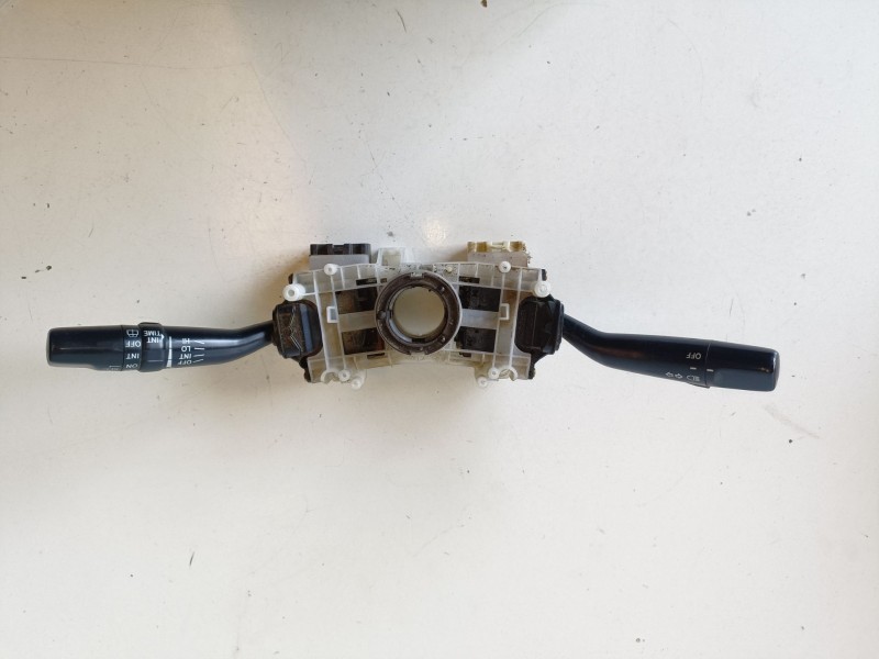 Recambio de mando luces para toyota land cruiser (j9) 1kzte referencia OEM IAM 843103D020  