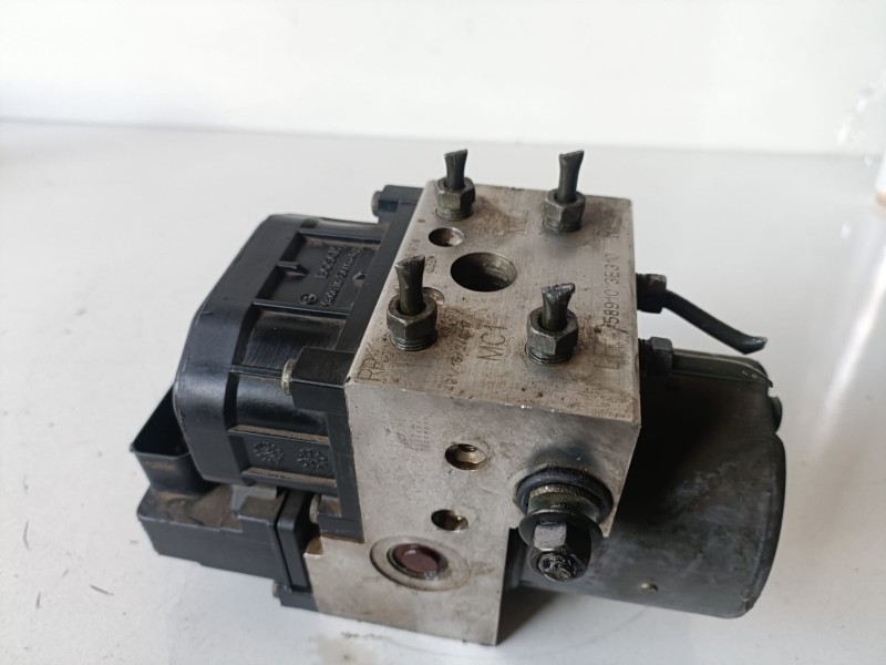 Recambio de abs para kia sorento (bl) d4cb referencia OEM IAM 0265216928  