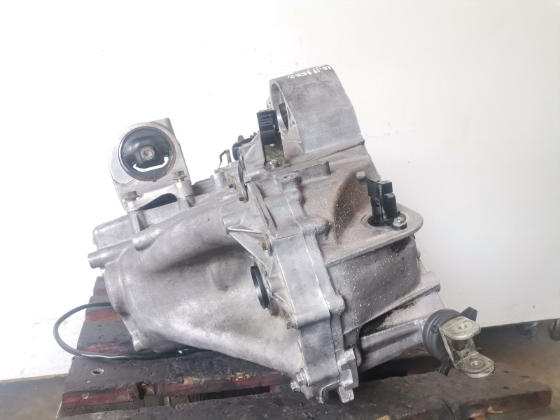 Recambio de caja cambios para nissan almera tino (v10m) yd22ddti referencia OEM IAM   