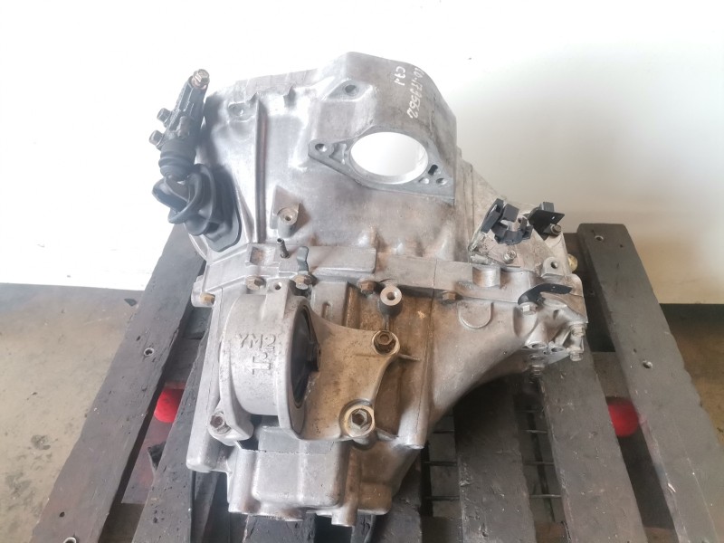 Recambio de caja cambios para nissan almera tino (v10m) yd22ddti referencia OEM IAM   